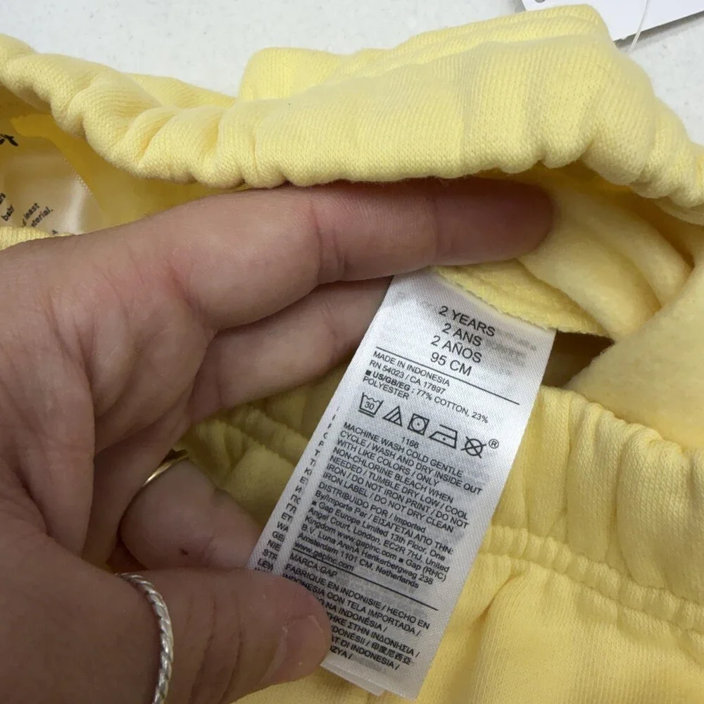 Gap Sweatpants Pants Toddler Boys 2T Yellow Fleece Mickey Mouse Disney Joggers